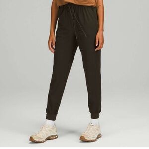 Lululemon Stretch High-Rise Jogger *Full Length